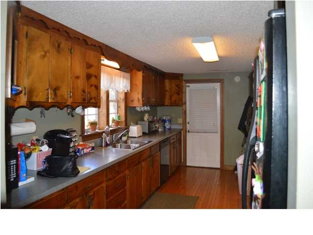 1600 STATE RD