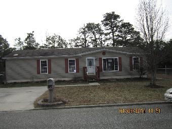 105 Colonial Avenue