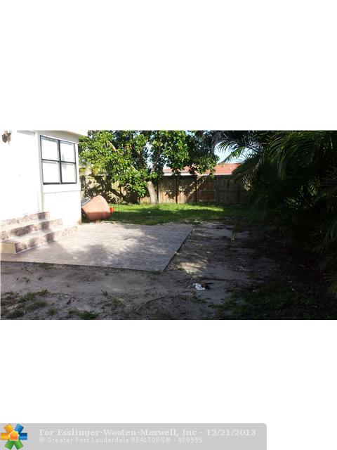 2504 WILEY CT