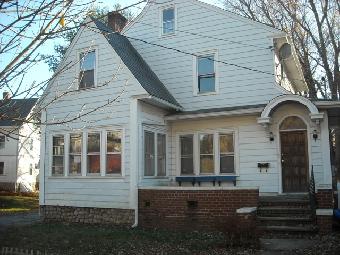 8 Cedar Grove Ave