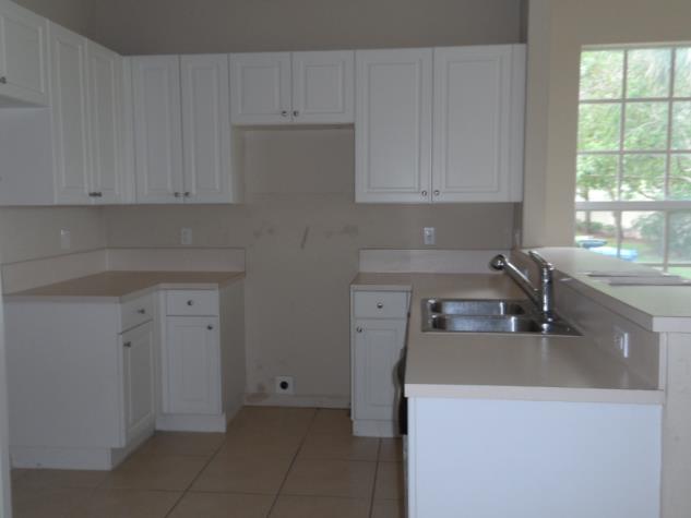 3255 NW 32nd Terr