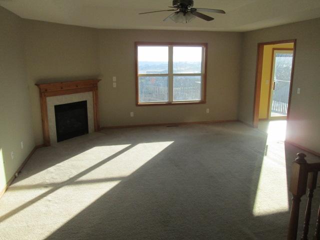 2208 W Colton