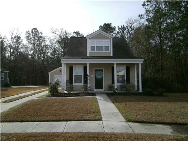 427 FARROW CT