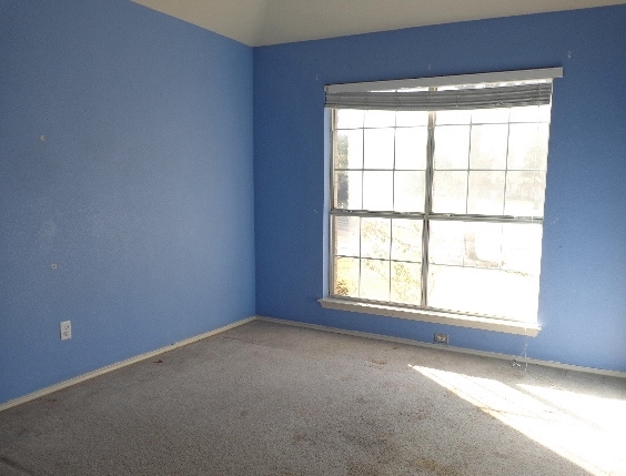 1010 Parkcrest Court