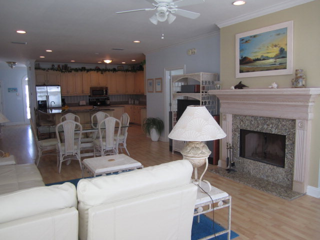 480 Privateer Ct