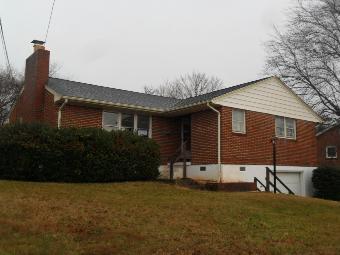 708 Hayes Dr