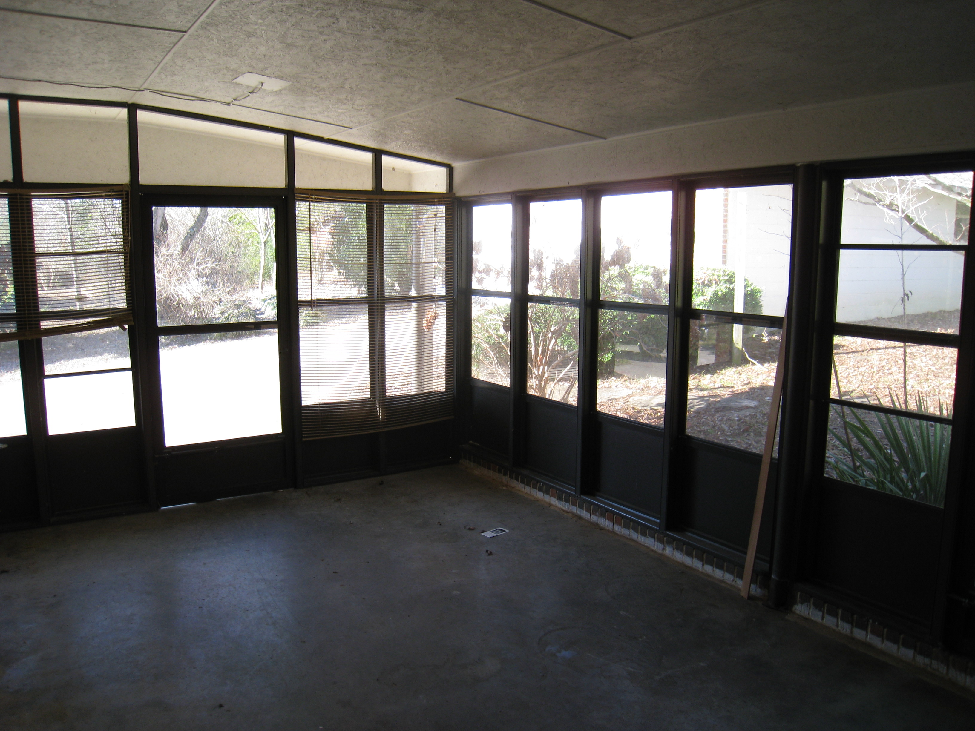 394 CO RD 557
