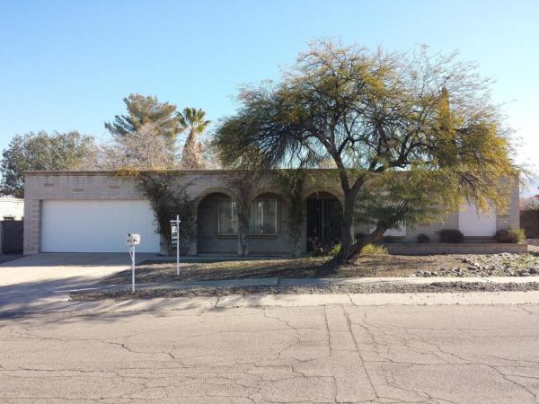 860 N Stoner