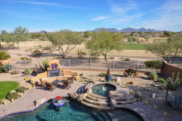 22447 N 49TH Place