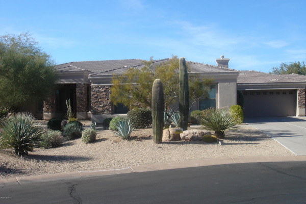 6002 E SAGUARO VISTA Court