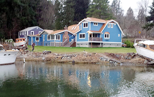 1901 & 1905 Marine Dr