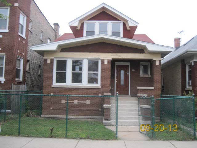 432 N Leclaire Ave