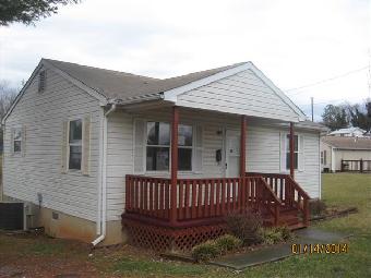 905 Virginia St