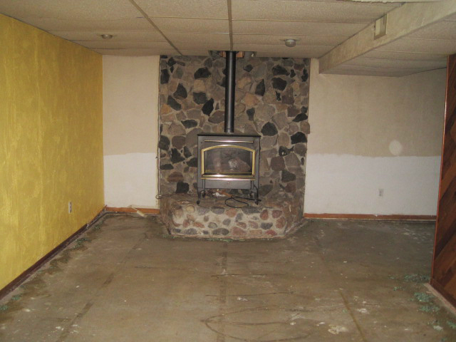 932 Meadowview Drive