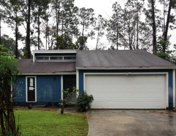 10321 Arrow Lakes Drive E