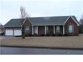 2207 Robbie Ave.