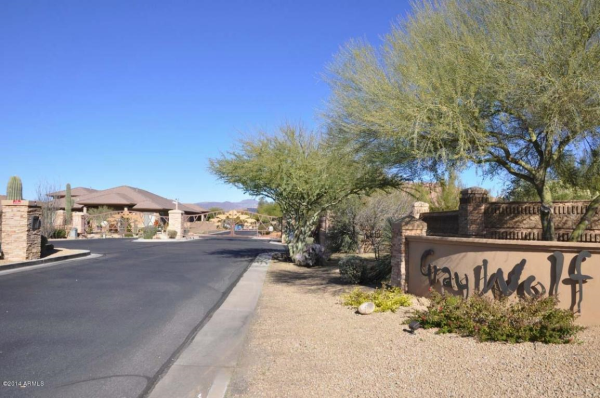 5312 E GRAY WOLF Trail