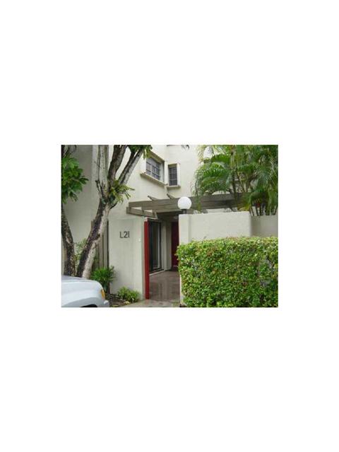 4708 SW 67 AV # L-21