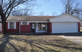 709 Cindy Ln