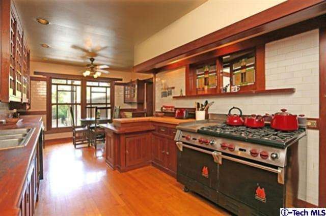 370 Del Mar Boulevard