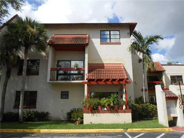 8600 SW 149 AV # 609