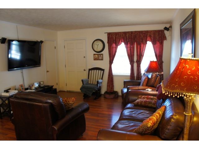3117 Brentwood Dr