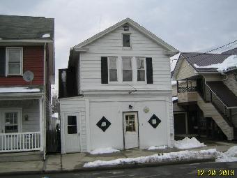 304 E 2nd St