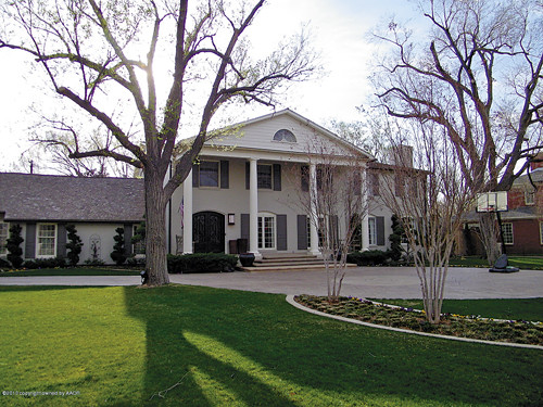 3001 PARKER ST