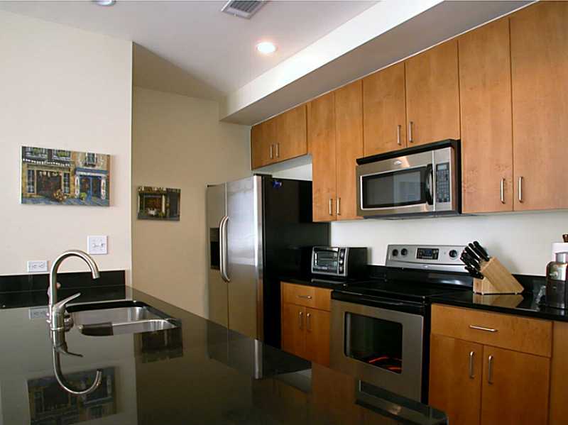 Unit 806 - 565 Peachtree Street