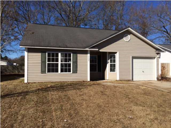 1304 PINETHICKET DR