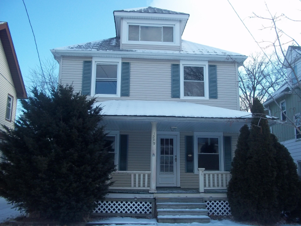 1559 Orchard Grove Ave