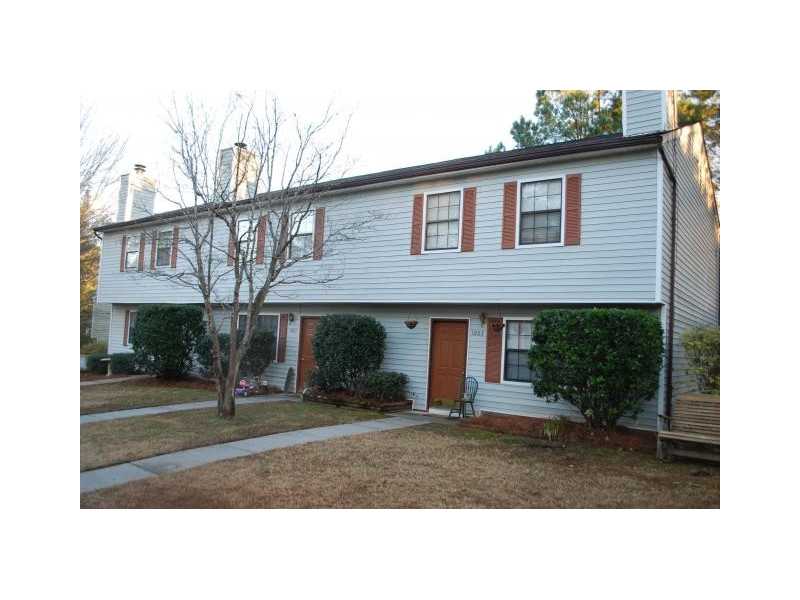 1003 Pinetree Court