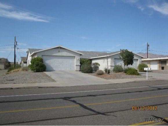 3295 Oro Grande Blvd