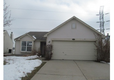 2215 Rolling Oak Dr