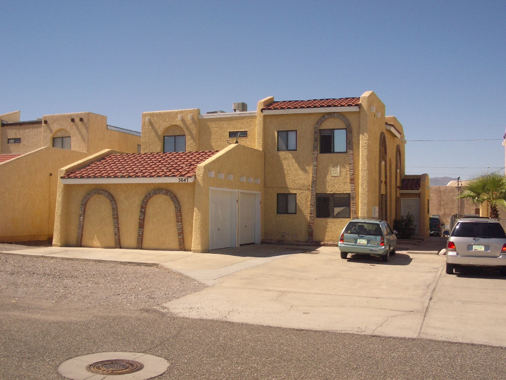 3647 Wendell Ave
