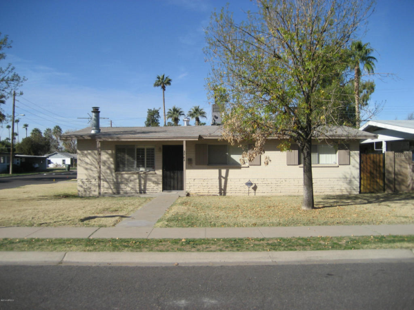 2702 N 26TH Place