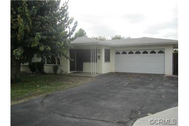 9884 Geneva Ave