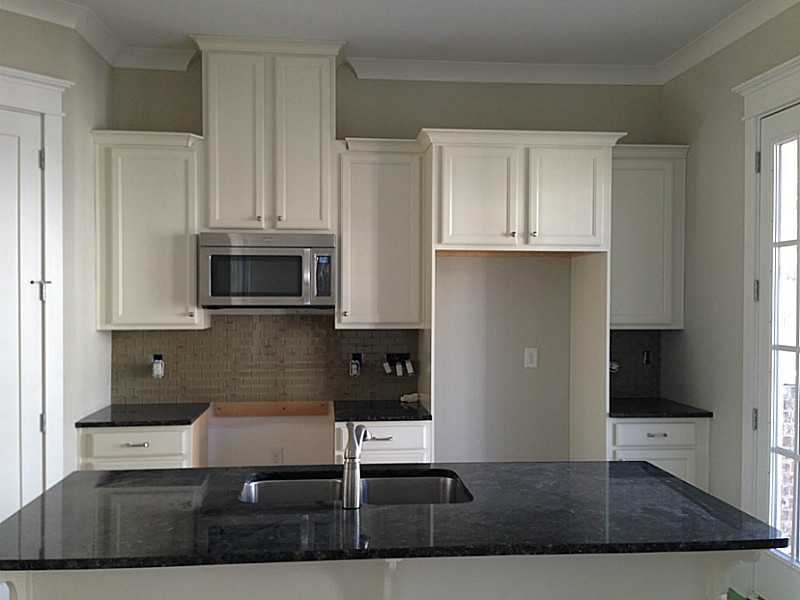 Unit 39 - 3341 Turnbury Court