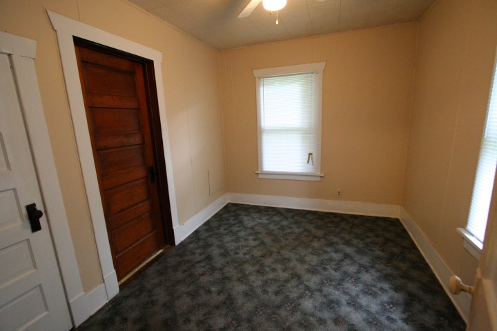 409 13th SE