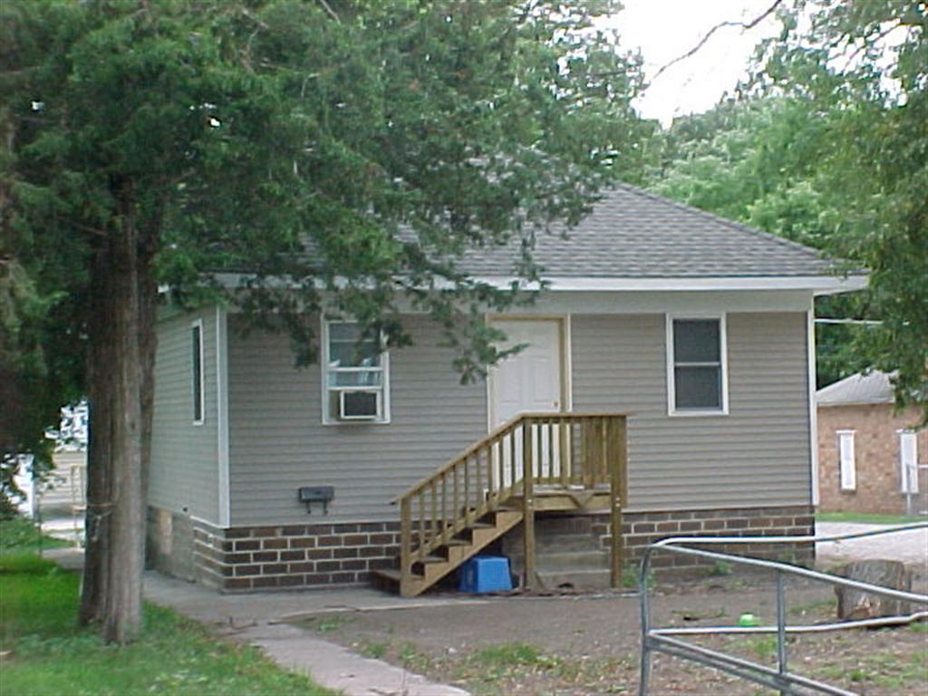 701-703 N Federal