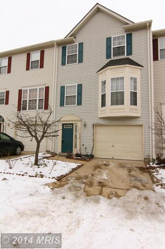 504 GINKGO TERRACE NORTHEAST