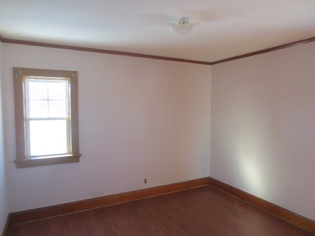 3625-25a E Wanda Ave