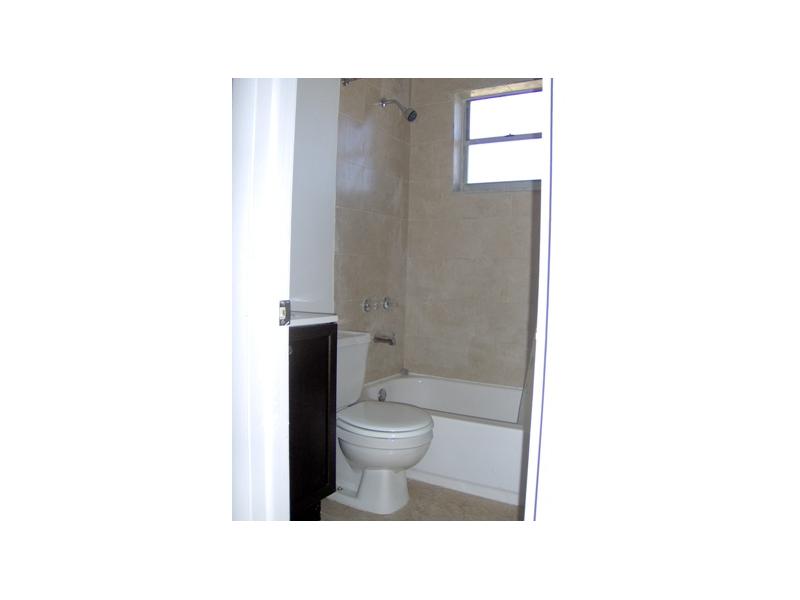 1043 NW 2 ST # 16