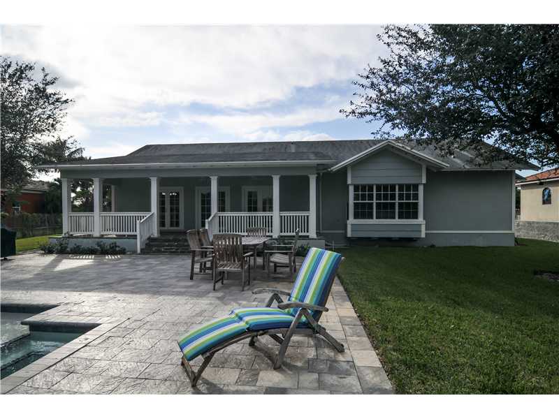 103 NW 128 AV