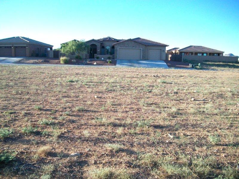 0000 E Aloe St.