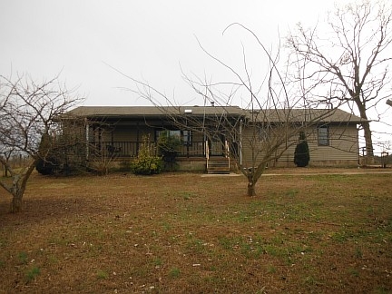 150 Isbell Rd