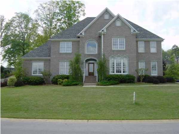 699 Chris Court