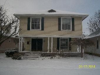 2327 N Grand Ave
