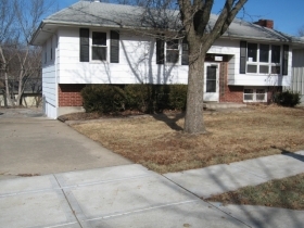 6924 NW Belvidere Pkwy