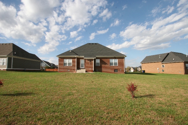 417 Monarchos Ln